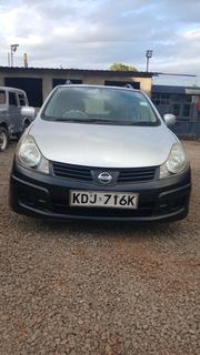 Nissan Advan 2015 Silver for sale