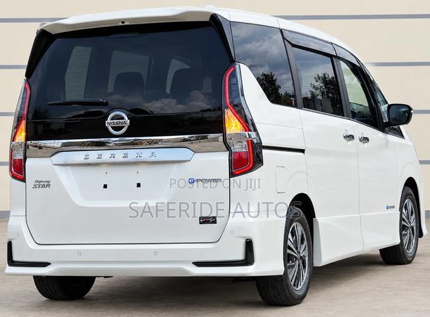 Nissan Serena 2019 Pearl