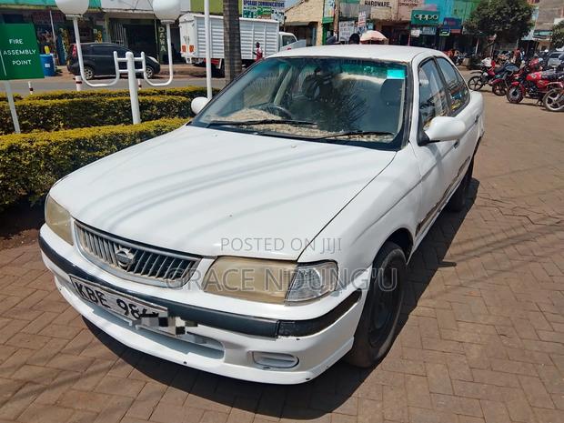 Nissan Sunny 2007 White