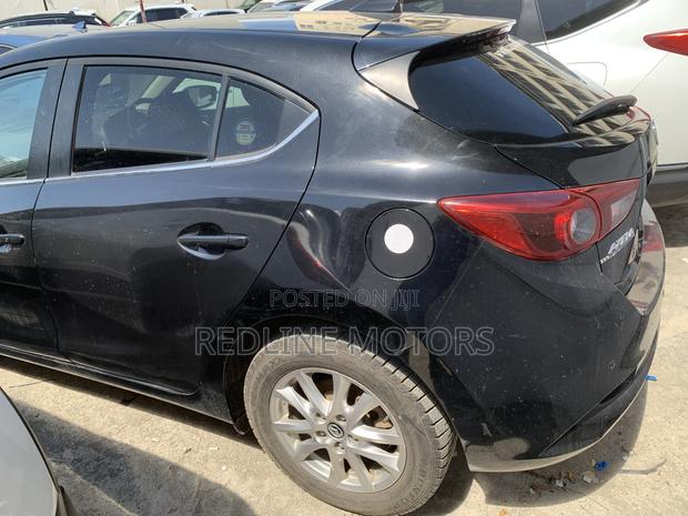 Mazda Axela 2019 Matt Black