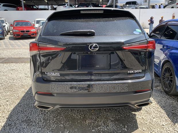 Lexus NX 300 FWD 2019 Black