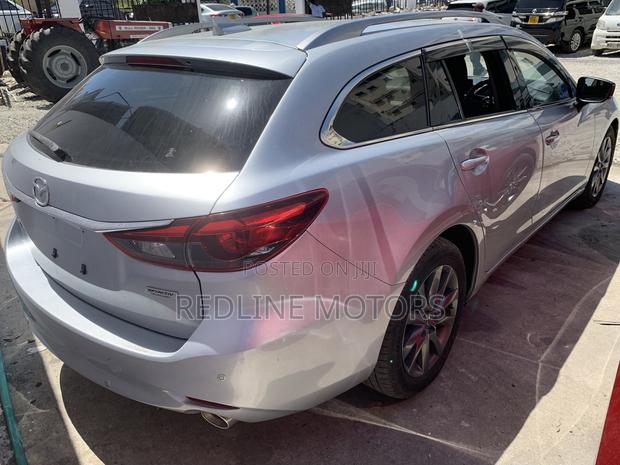 Mazda Atenza 2019