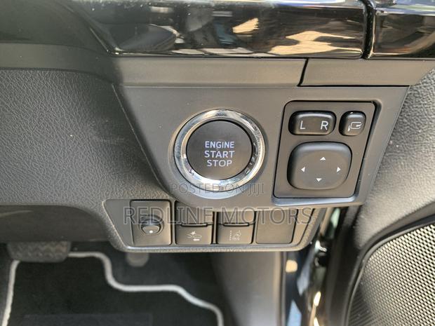 Toyota Corolla Fielder 1.8 Petrol FWD 2019 Green