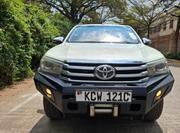 Toyota Hilux Revo Double Cab Deisel 2.8 AWD 2016 White for sale