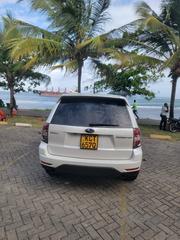Subaru Forester 2012 White for sale