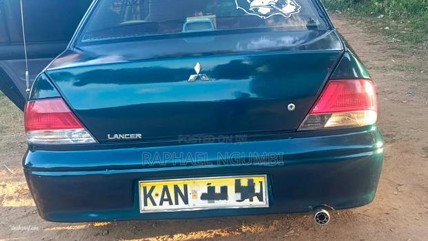 Mitsubishi Lancer 1996 Green