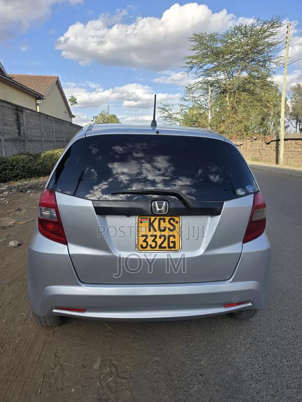 Honda Fit 2013 Silver