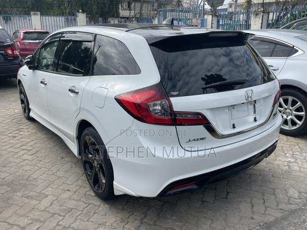 Honda Jade 1.5 Hybrid 2019 White