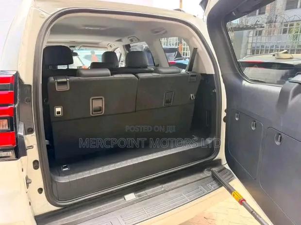Toyota Land Cruiser Prado 2020 White