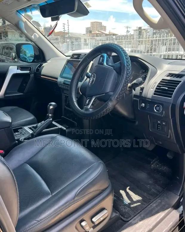 Toyota Land Cruiser Prado 2020 Gray