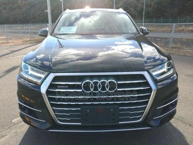 Audi Q7 2019 Matt Black