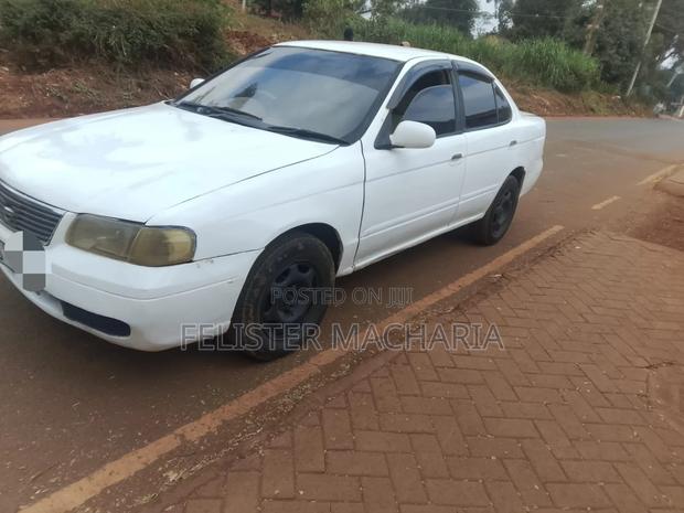 Nissan Sunny 2003 White
