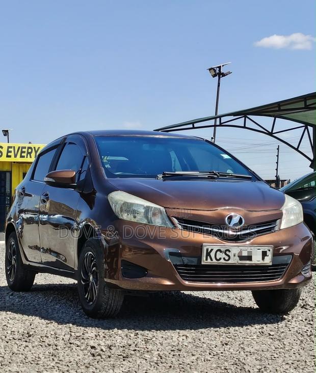 Toyota Vitz 2012 Brown