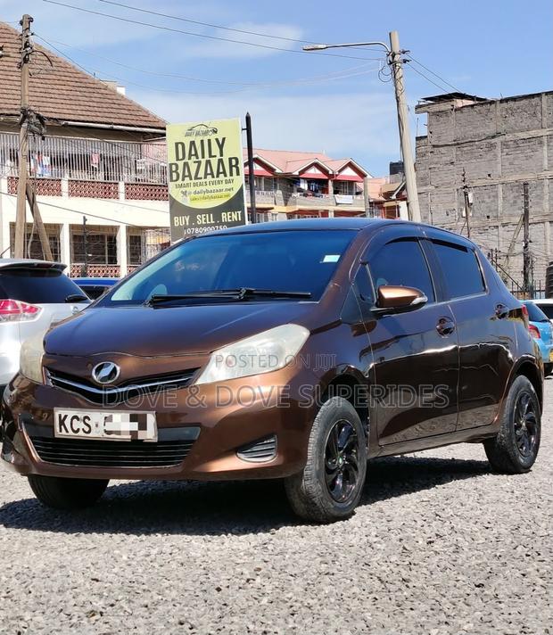 Toyota Vitz 2012 Brown