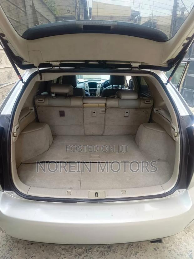 Audi Q7 2019 Off white