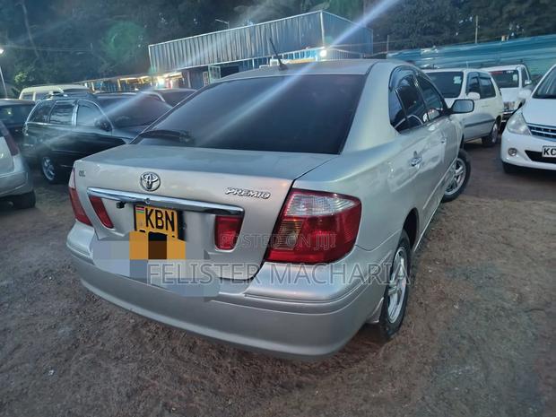 Toyota Premio 2005 Silver