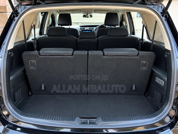 Nissan Serena 2014 Black