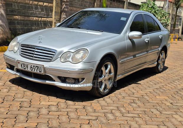 Mercedes-Benz C180 2007 Silver
