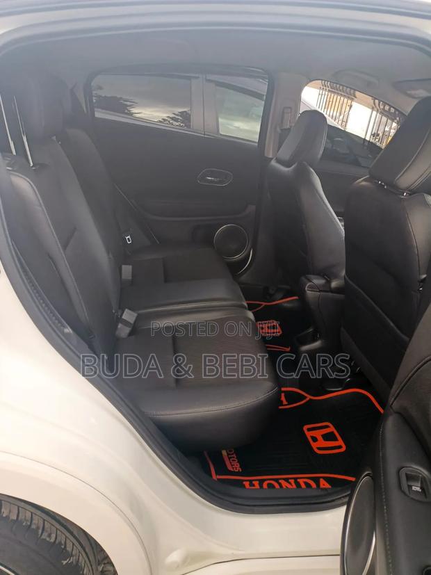 Honda Vezel 1.5 Hybrid 2WD 2018 White
