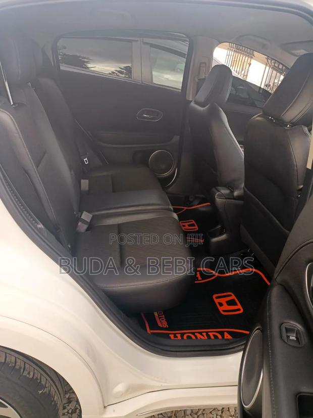 Honda Vezel 1.5 Hybrid 2WD 2018 White