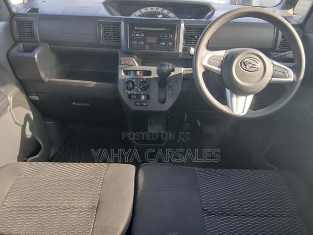 Daihatsu Wake 2019 Gray