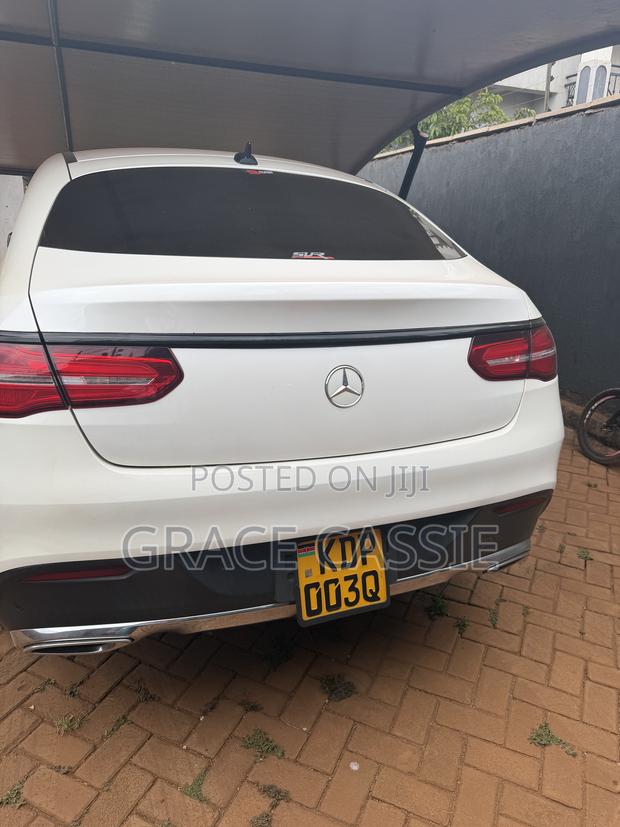 Mercedes-Benz GLE-Class GLE 350d 4MATIC 2017 White