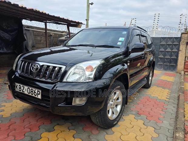 Toyota Land Cruiser Prado 3.0 D-4D 5dr 2007 Gray
