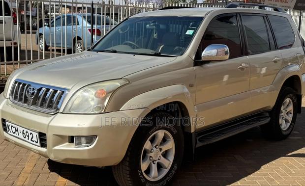 Toyota Land Cruiser Prado 2008 Gold