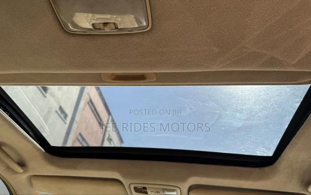 Toyota Land Cruiser Prado 2008 Gold