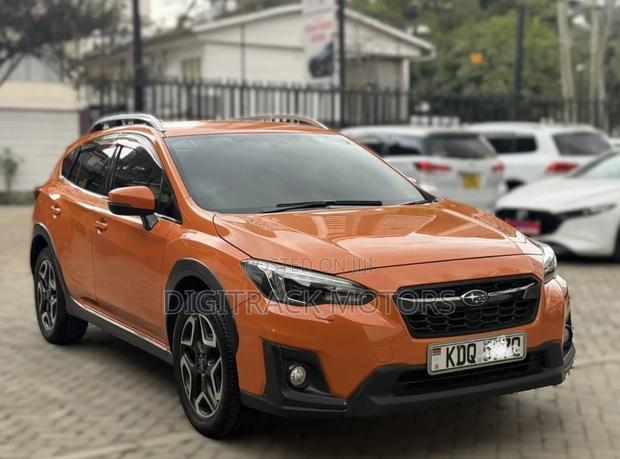 Subaru XV 2017 Orange