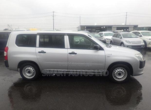 Toyota Probox 1.5 Hybrid F 2020 Silver