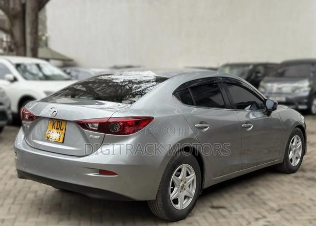 Mazda Axela 2015 Silver