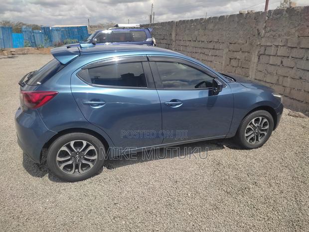 Mazda Demio 2019 Blue