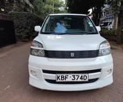 Toyota Voxy X 2WD 8-Seater 2002 White for sale