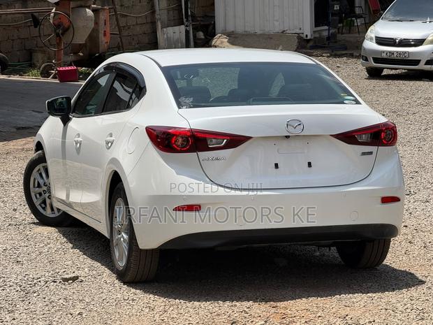 Mazda Axela 2019 White