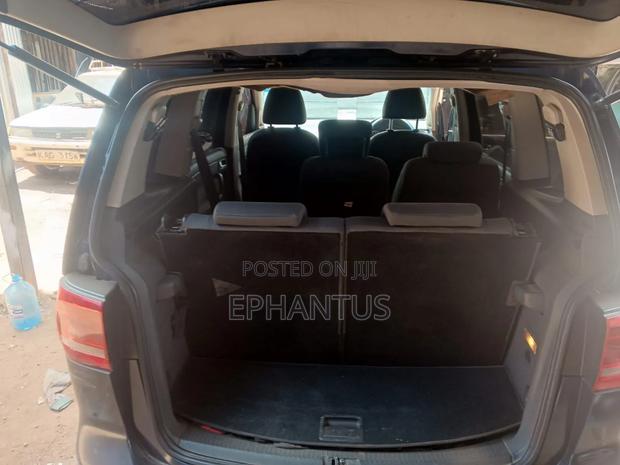 Volkswagen Touran 1.4 TSI 2012 Blue