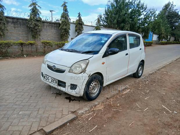 Daihatsu Mira 2013 White