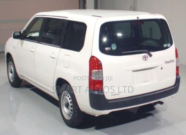 Toyota Probox 1.3 DX Comfort 2WD 2019 White