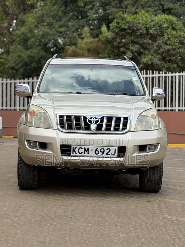 Toyota Land Cruiser Prado 2010 Beige