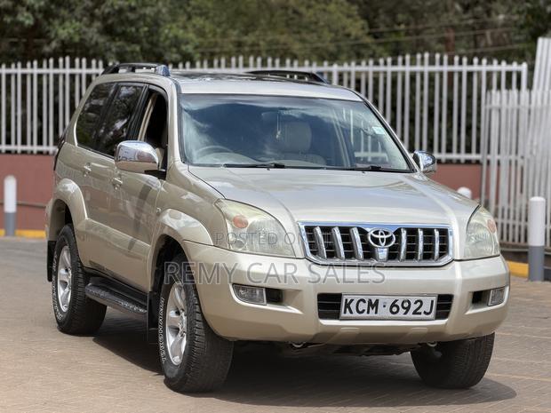 Toyota Land Cruiser Prado 2010 Beige