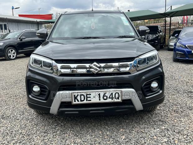 Suzuki Vitara 2021 Black