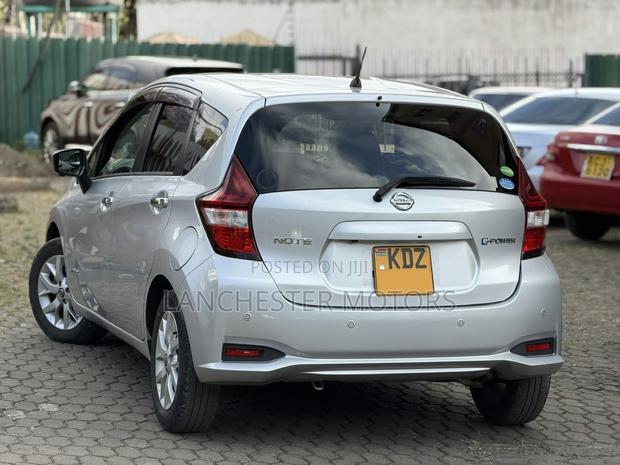 Nissan Note 1.2 Hybrid 2019 Silver