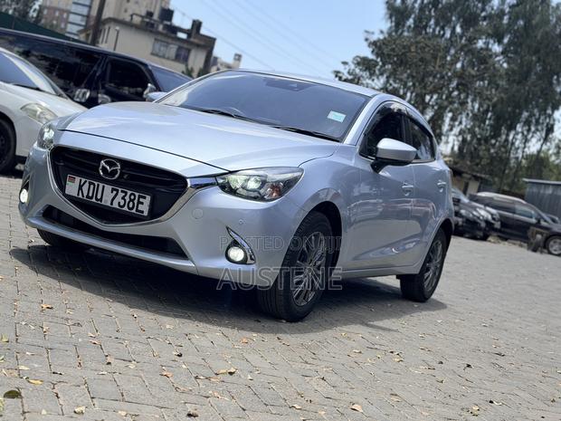 Mazda Demio 2019 Silver