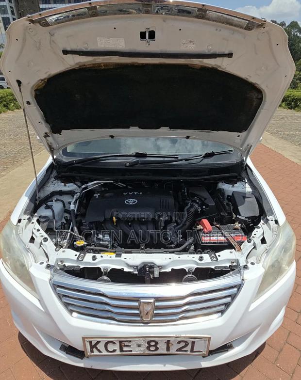 Toyota Premio 2009 White