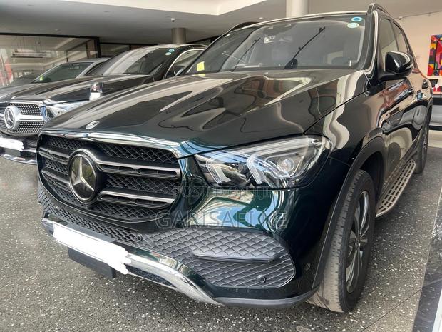 Mercedes-Benz GLE-Class GLE 300d 4MATIC 2020 Green