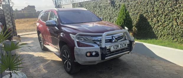 Mitsubishi Pajero Sport Exceed 2018 Maroon