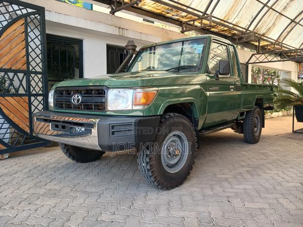 Toyota Land Cruiser 2018 Green