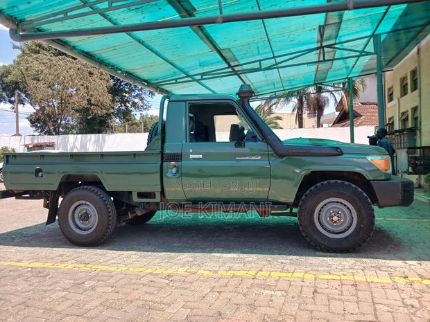 Toyota Land Cruiser 2018 Green