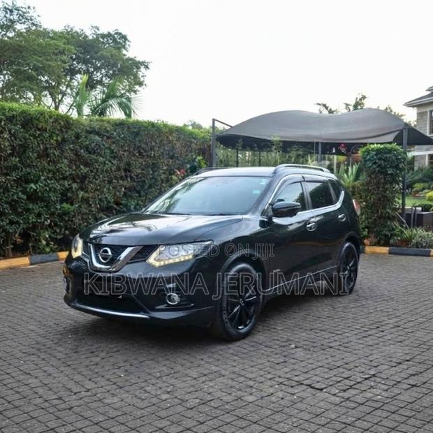Nissan X-Trail 2016 Black