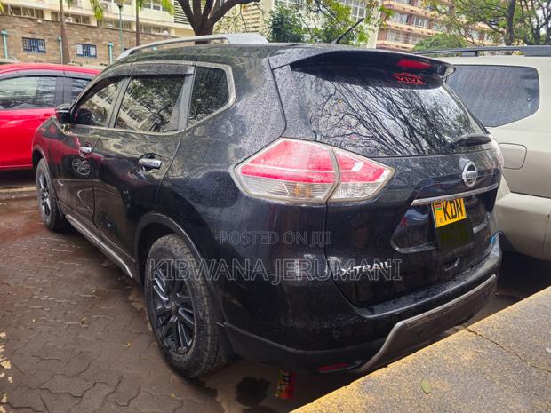Nissan X-Trail 2016 Black